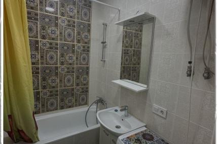 Продажа Гостинка 1-комнатная квартира, Центр